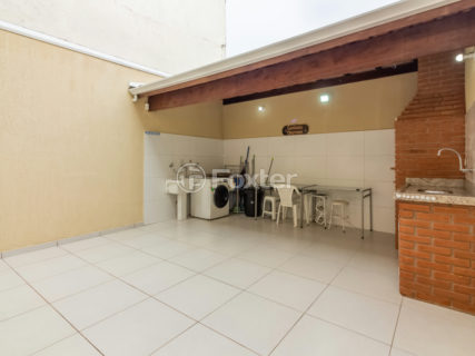 Image 39 - 1032340