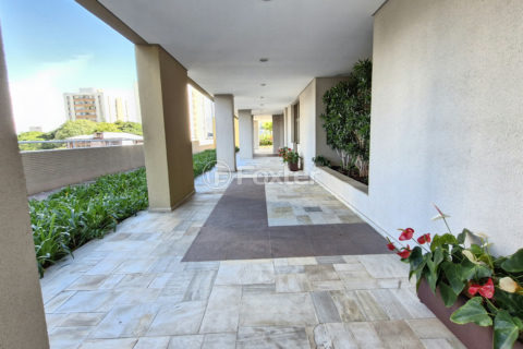Image 78 - 1032341