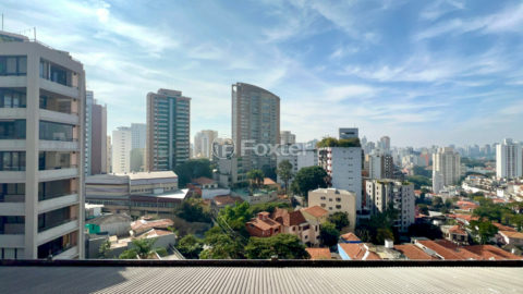Image 4 - 1032343