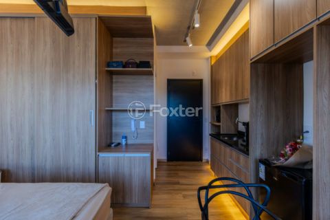 Image 6 - 1032345