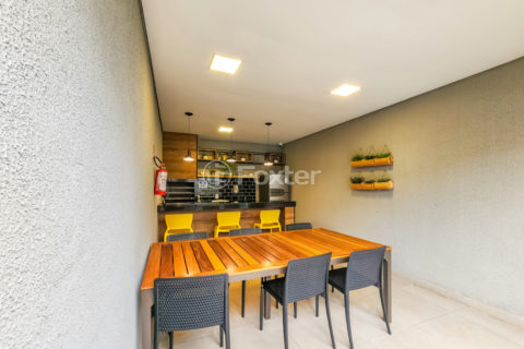 Image 21 - 1032349