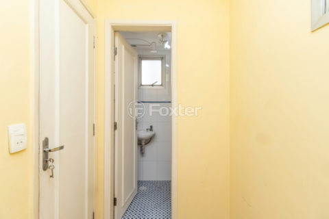 Image 22 - 1032350