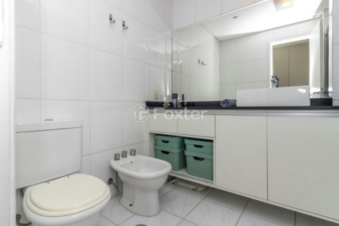 Image 30 - 1032354