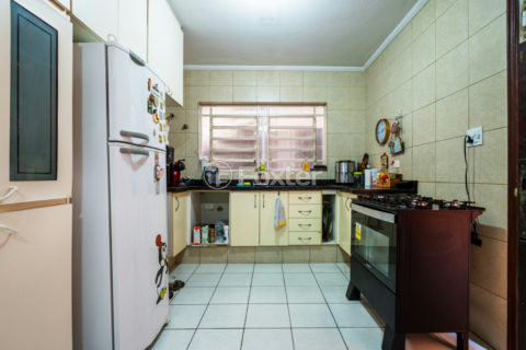 Image 17 - 1032356