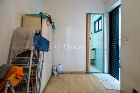Image 32 - 1032356