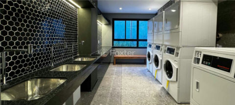 Image 14 - 1032362