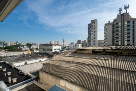 Image 10 - 1032377