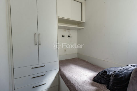 Image 33 - 1032390