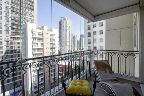 Image 7 - 1032390