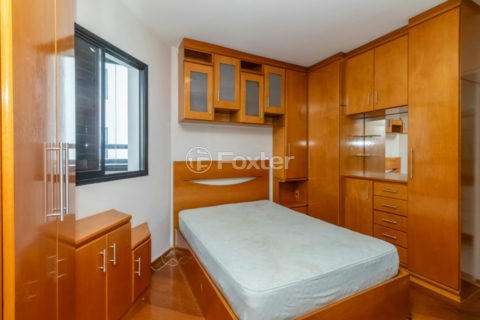 Image 29 - 1032391