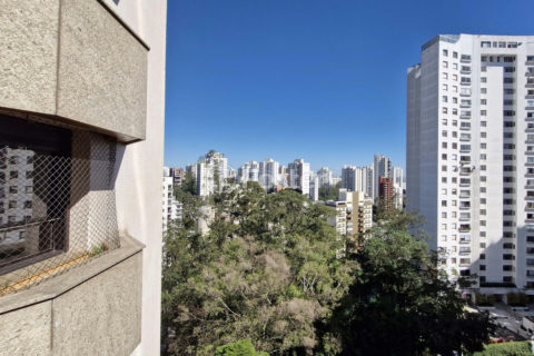 Image 10 - 1032396