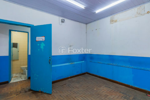 Image 35 - 1032400