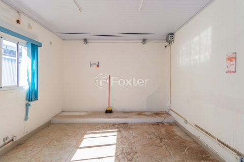 Image 29 - 1032400