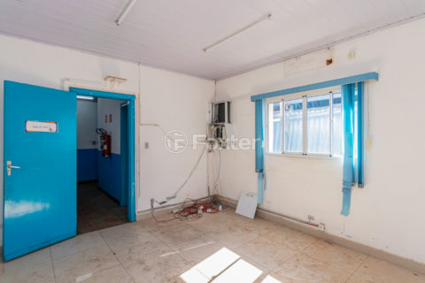Image 30 - 1032400