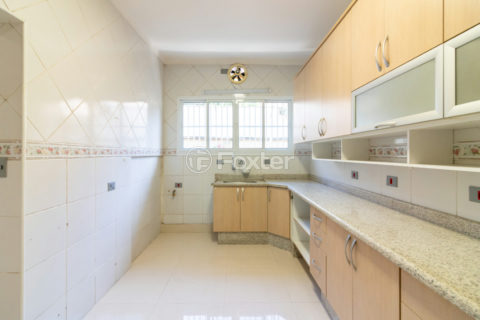 Image 30 - 1032405
