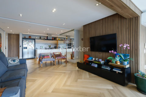 Image 2 - 1032406
