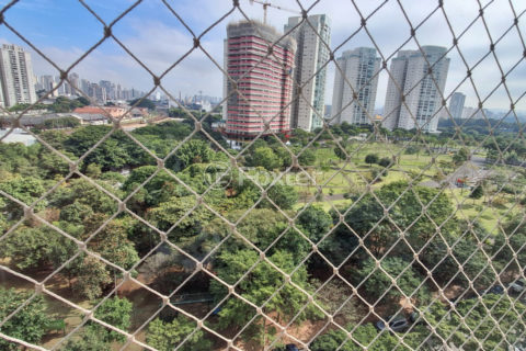 Image 37 - 1032406