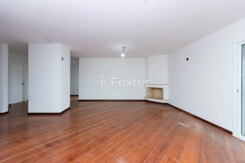 Image 42 - 1032410