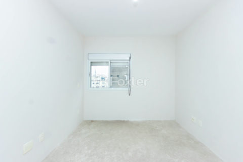Image 31 - 1032410