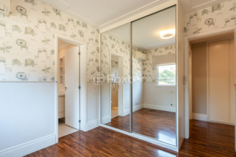 Image 33 - 1032412