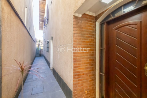 Image 37 - 1032415