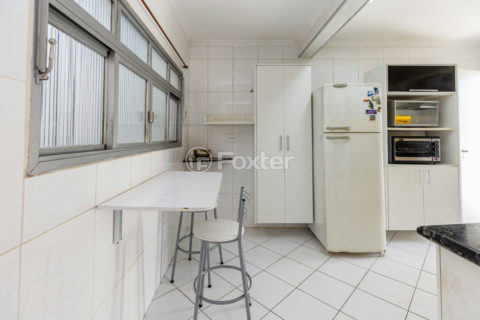 Image 11 - 1032426