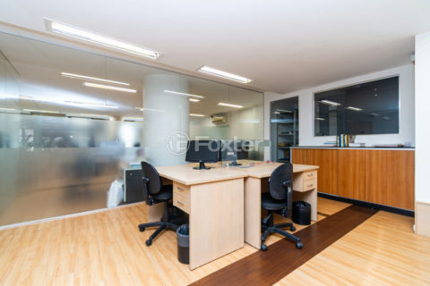 Image 28 - 1032437