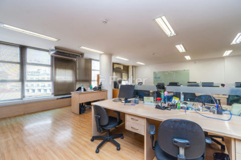 Image 2 - 1032437