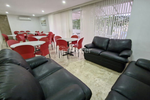 Image 34 - 1032444