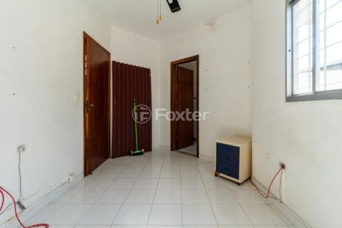 Image 35 - 1032458