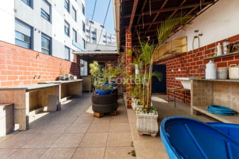Image 40 - 1032458