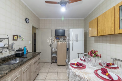 Image 7 - 1032464