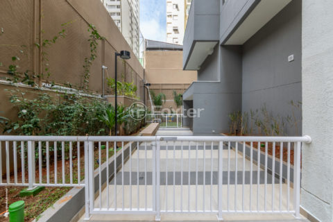 Image 34 - 1032472