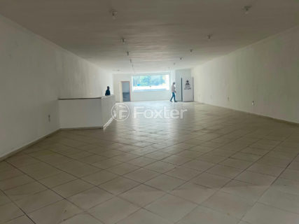 Image 4 - 1032475