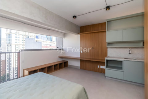 Image 7 - 1032478