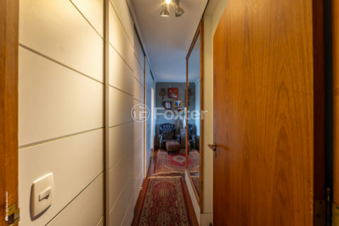 Image 48 - 1032480