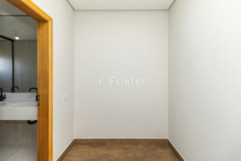 Image 36 - 1032485