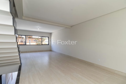 Image 7 - 1032485