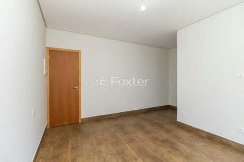 Image 21 - 1032485