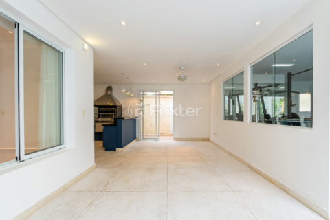 Image 49 - 1032492
