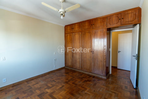 Image 37 - 1032498