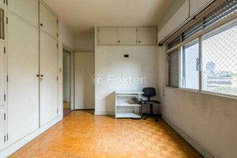 Image 37 - 1032500