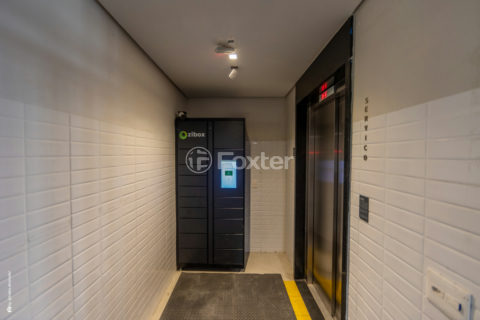 Image 42 - 1032503