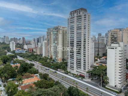 Image 80 - 1032503