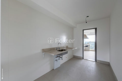 Image 35 - 1032503