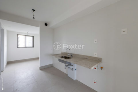 Image 37 - 1032503