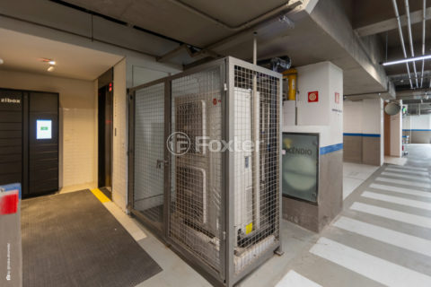 Image 44 - 1032503