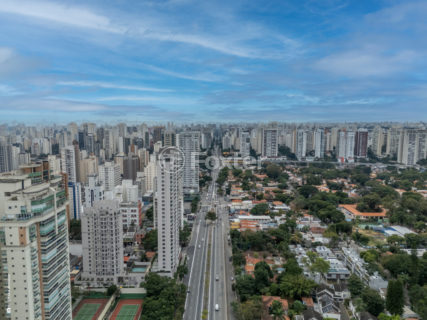 Image 81 - 1032503