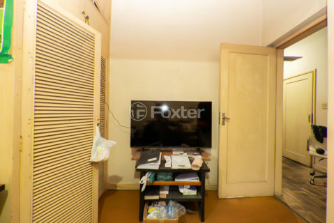 Image 30 - 1032504