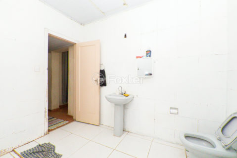 Image 40 - 1032504